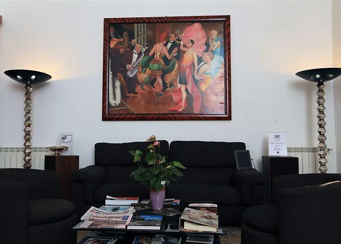 Pirandello Otel 3*